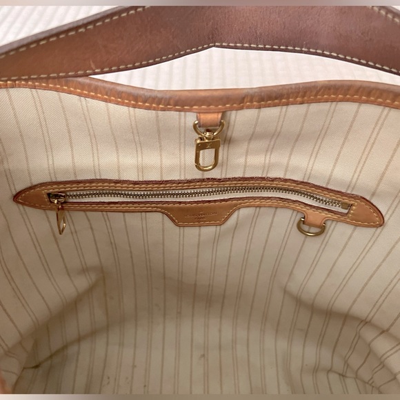 Louis Vuitton Delightful PM Azur - Picture 7 of 16